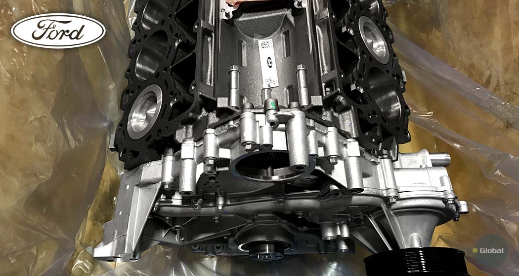 Ford Engine picture