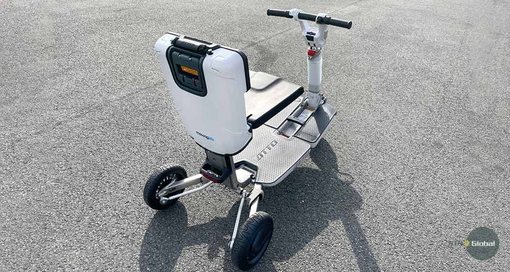 Foldable electric scooter back view