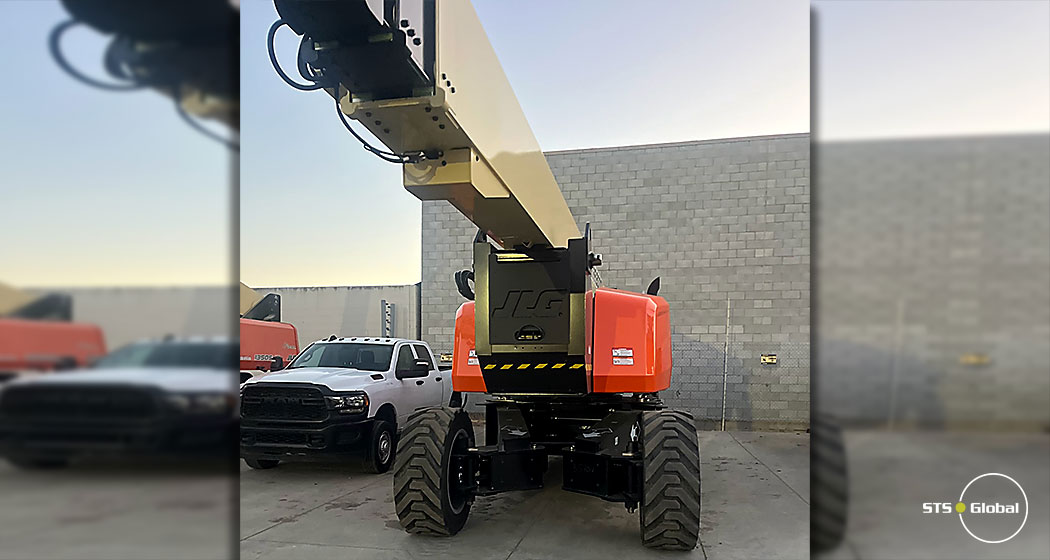 High-Reach JLG Boom Lift picture 4
