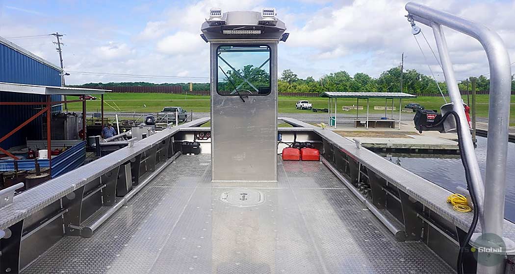 Heavy-duty aluminum boat picture 3